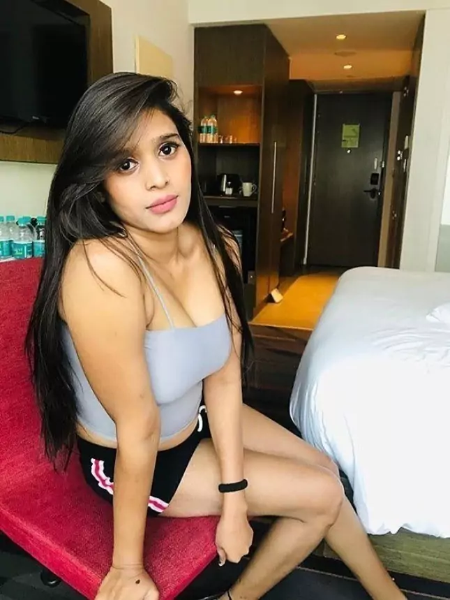 कॉल गर्ल्स सर्विस  डोम्मारा नंद्याला